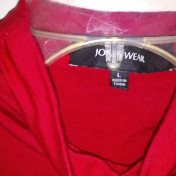 Red Mock Neck Blouse (short sleeve) NWOT - Picture 4 of 4